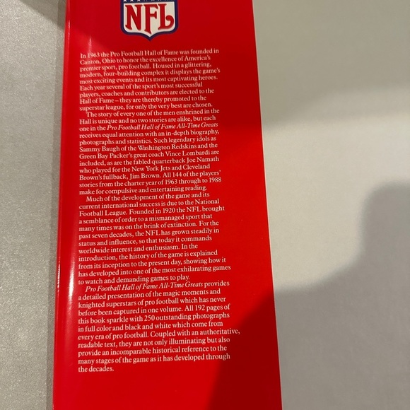 NFL All-Time Greats Book - Picture 2 of 5